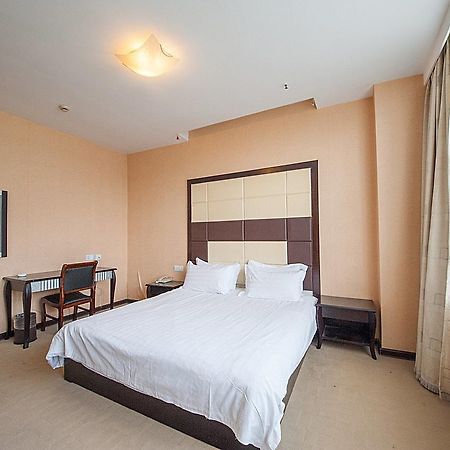 Nantong Jinrui Hotel Exterior foto